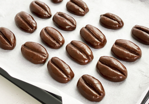 Шоколадное печенье кофейные зерна для всех любителей шоколада и кофе